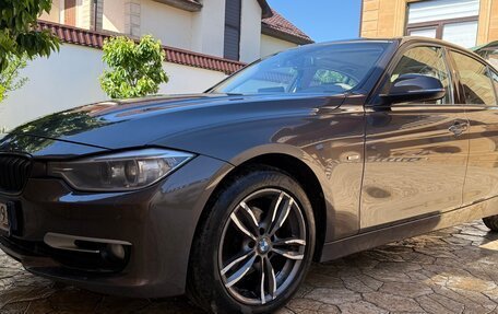 BMW 3 серия, 2013 год, 1 830 000 рублей, 4 фотография