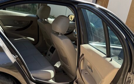 BMW 3 серия, 2013 год, 1 830 000 рублей, 18 фотография