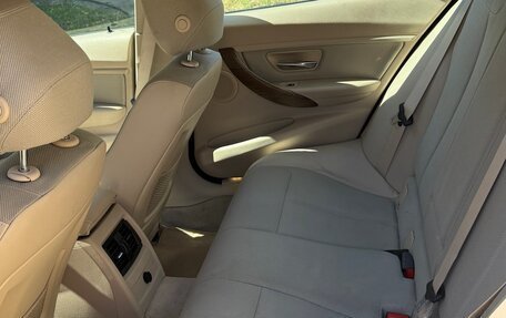 BMW 3 серия, 2013 год, 1 830 000 рублей, 16 фотография