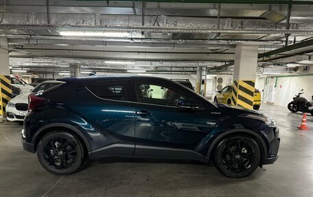 Toyota C-HR I рестайлинг, 2019 год, 2 550 000 рублей, 4 фотография