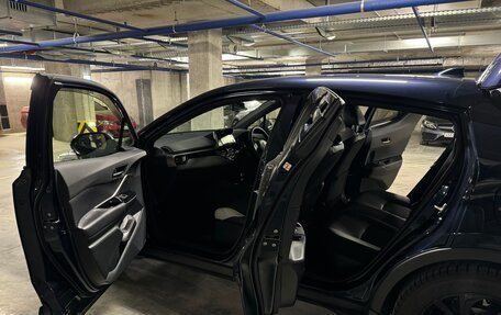 Toyota C-HR I рестайлинг, 2019 год, 2 550 000 рублей, 20 фотография