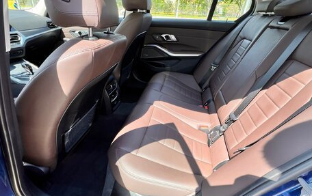 BMW 3 серия, 2021 год, 4 670 000 рублей, 27 фотография