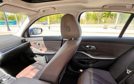 BMW 3 серия, 2021 год, 4 670 000 рублей, 29 фотография