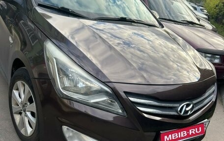 Hyundai Solaris II рестайлинг, 2016 год, 1 100 000 рублей, 1 фотография