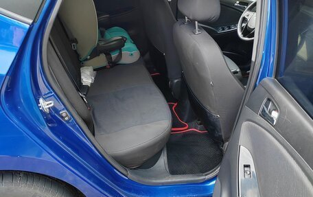 Hyundai Solaris II рестайлинг, 2012 год, 790 000 рублей, 1 фотография