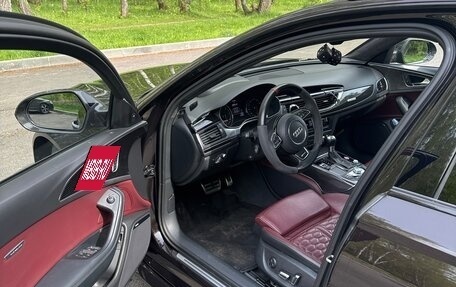 Audi RS 6, 2017 год, 6 700 000 рублей, 7 фотография