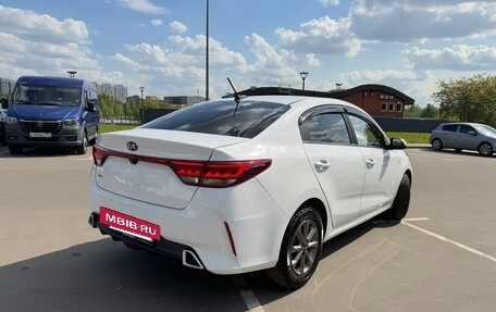 KIA Rio IV, 2021 год, 1 380 000 рублей, 4 фотография