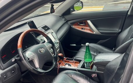 Toyota Camry, 2009 год, 1 100 000 рублей, 10 фотография