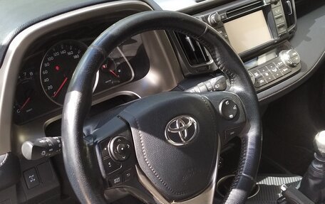 Toyota RAV4, 2013 год, 2 000 000 рублей, 8 фотография