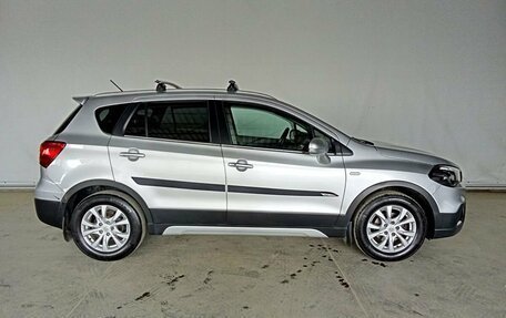 Suzuki SX4 II рестайлинг, 2019 год, 2 100 000 рублей, 4 фотография