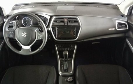 Suzuki SX4 II рестайлинг, 2019 год, 2 100 000 рублей, 11 фотография