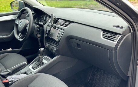 Skoda Octavia, 2015 год, 1 450 000 рублей, 8 фотография