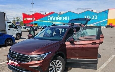 Volkswagen Tiguan II, 2021 год, 3 300 000 рублей, 21 фотография