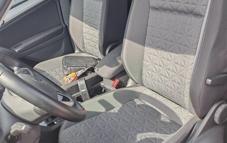 Volkswagen Tiguan II, 2021 год, 3 300 000 рублей, 31 фотография