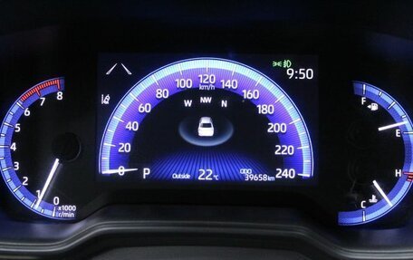 Toyota Corolla, 2022 год, 2 150 000 рублей, 16 фотография