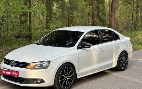 Volkswagen Jetta VI, 2014 год, 1 250 000 рублей, 6 фотография