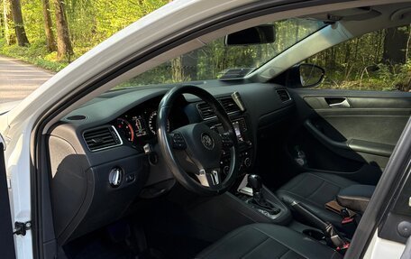 Volkswagen Jetta VI, 2014 год, 1 250 000 рублей, 12 фотография
