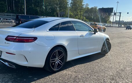 Mercedes-Benz E-Класс, 2019 год, 4 000 000 рублей, 5 фотография