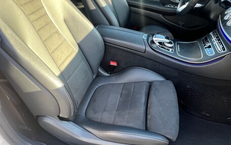Mercedes-Benz E-Класс, 2019 год, 4 000 000 рублей, 10 фотография