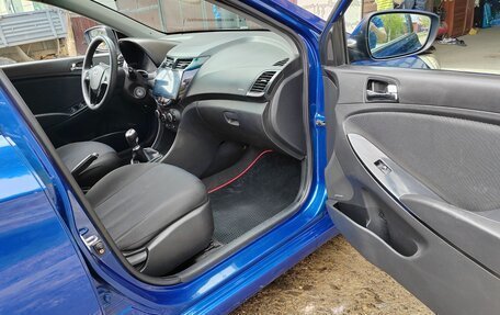 Hyundai Solaris II рестайлинг, 2012 год, 790 000 рублей, 11 фотография