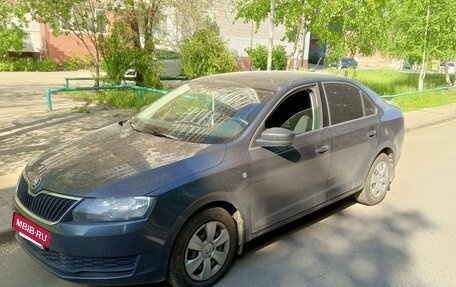 Skoda Rapid I, 2017 год, 1 300 000 рублей, 6 фотография