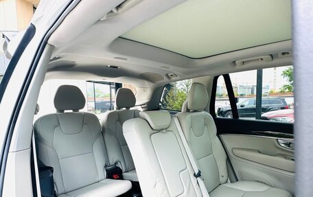 Volvo XC90 II рестайлинг, 2017 год, 3 740 000 рублей, 7 фотография