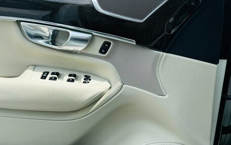 Volvo XC90 II рестайлинг, 2017 год, 3 740 000 рублей, 23 фотография