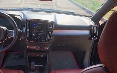 Volvo XC40 I, 2018 год, 3 150 000 рублей, 8 фотография