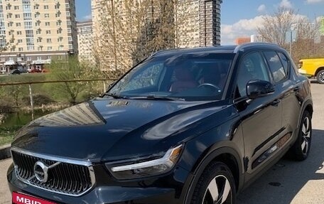 Volvo XC40 I, 2018 год, 3 150 000 рублей, 2 фотография