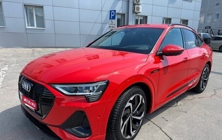 Audi e-tron Sportback I, 2021 год, 4 900 000 рублей, 3 фотография
