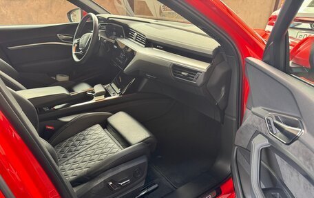 Audi e-tron Sportback I, 2021 год, 4 900 000 рублей, 16 фотография