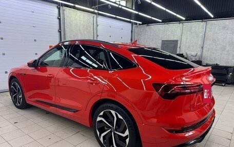 Audi e-tron Sportback I, 2021 год, 4 900 000 рублей, 27 фотография