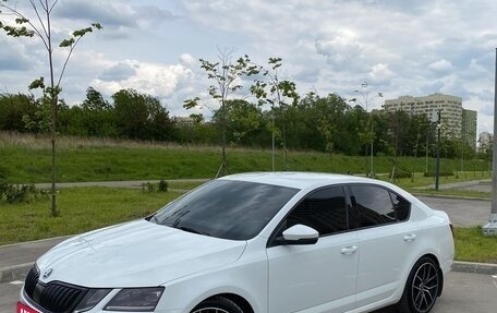 Skoda Octavia, 2018 год, 2 050 000 рублей, 7 фотография