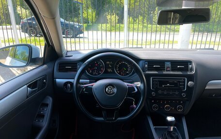 Volkswagen Jetta VI, 2016 год, 1 349 000 рублей, 19 фотография