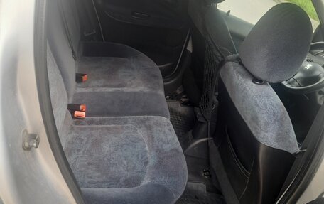 Peugeot 206, 2001 год, 250 000 рублей, 4 фотография