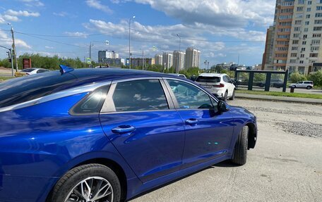 KIA K5, 2021 год, 2 600 000 рублей, 9 фотография