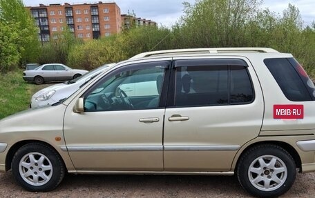 Toyota Raum I, 2002 год, 520 000 рублей, 6 фотография