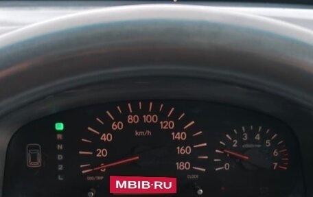 Toyota Raum I, 2002 год, 520 000 рублей, 9 фотография
