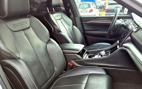 Jeep Grand Cherokee, 2021 год, 3 888 888 рублей, 16 фотография