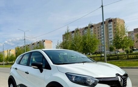 Renault Kaptur I рестайлинг, 2018 год, 1 300 000 рублей, 1 фотография
