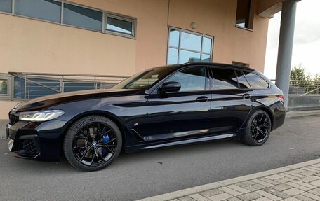 BMW 5 серия, 2020 год, 4 850 000 рублей, 8 фотография