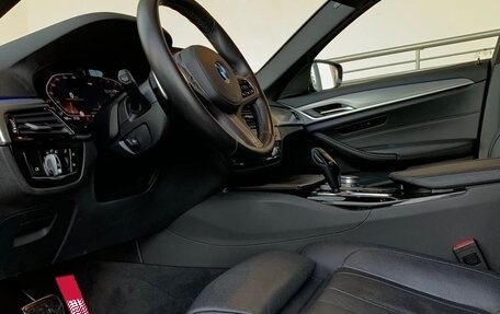 BMW 5 серия, 2020 год, 4 850 000 рублей, 17 фотография