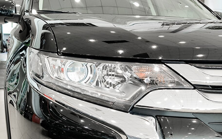 Mitsubishi Outlander III рестайлинг 3, 2018 год, 2 165 000 рублей, 17 фотография