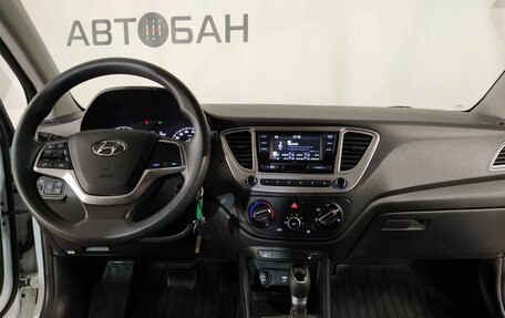 Hyundai Solaris II рестайлинг, 2021 год, 1 510 000 рублей, 9 фотография