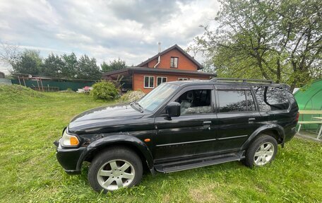 Mitsubishi Pajero Sport II рестайлинг, 2004 год, 500 000 рублей, 4 фотография
