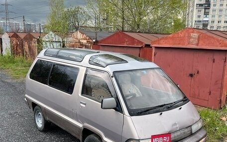 Toyota Town Ace III, 1991 год, 345 000 рублей, 2 фотография