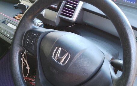 Honda Freed I, 2014 год, 1 250 000 рублей, 12 фотография