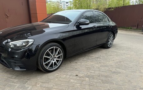 Mercedes-Benz E-Класс, 2022 год, 5 500 000 рублей, 17 фотография