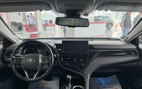 Toyota Camry, 2021 год, 2 999 000 рублей, 14 фотография