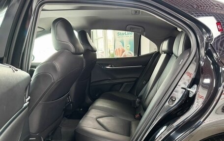 Toyota Camry, 2021 год, 2 999 000 рублей, 10 фотография